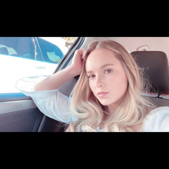 Meet your Posher, Julia - Picture 1 of 1